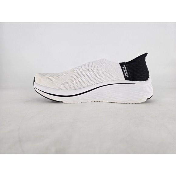 Skechers Max Cushioning Elite 2.0 White Black Womens Athletic Sneaker‎ Sz 9.5